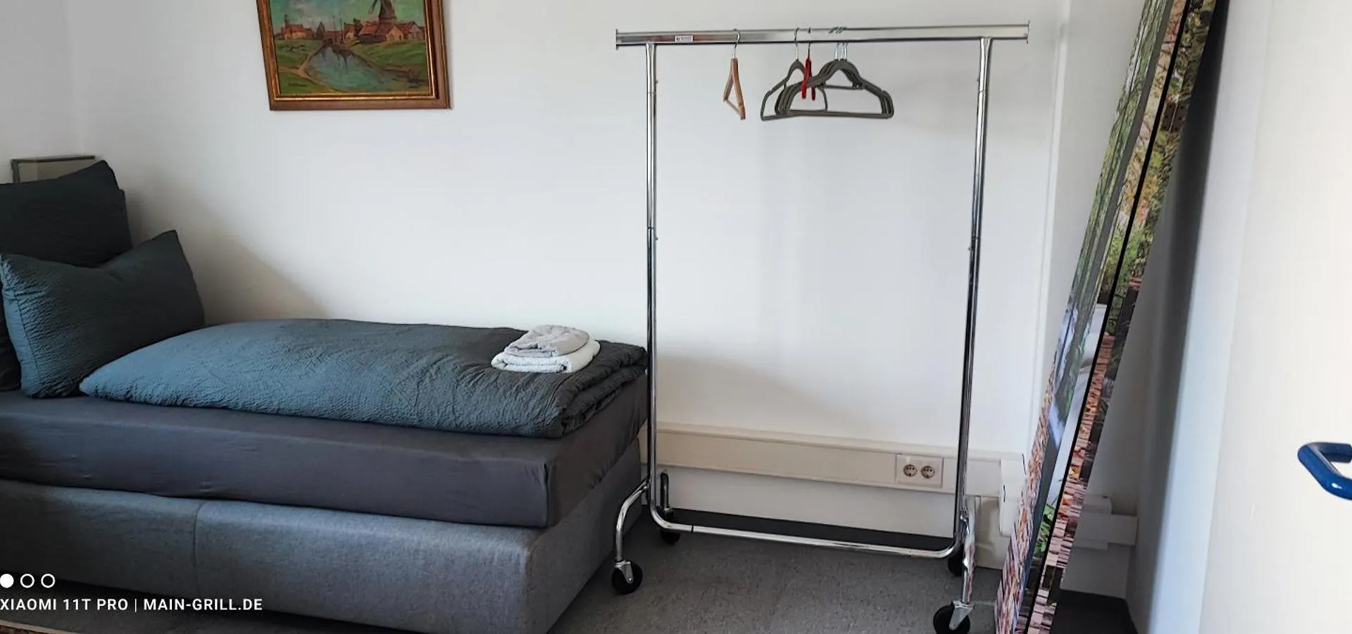 Modernes Luxus-Apartment 123Qm Bei Wuerzburg Mit Parkplatz Terasse Grill Wlan Veitshochheim 0*,  Germany
