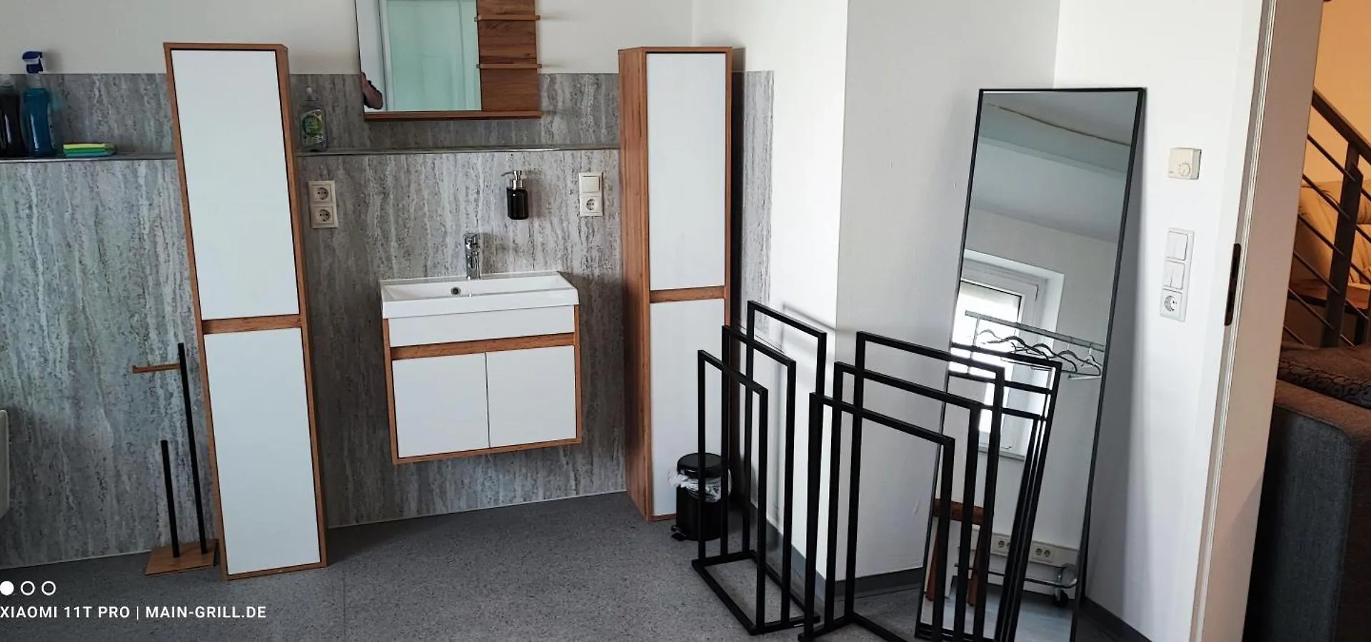 Modernes Luxus-Apartment 123Qm Bei Wuerzburg Mit Parkplatz Terasse Grill Wlan Veitshochheim