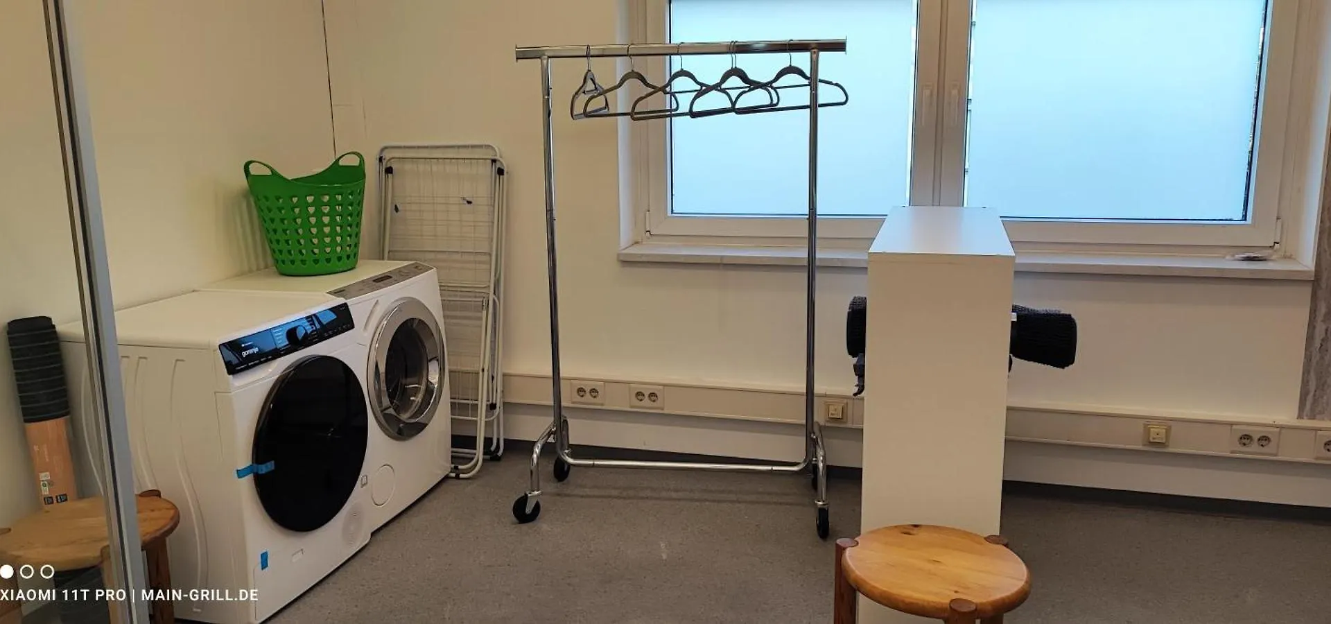 Modernes Luxus-Apartment 123Qm Bei Wuerzburg Mit Parkplatz Terasse Grill Wlan Veitshochheim Germany